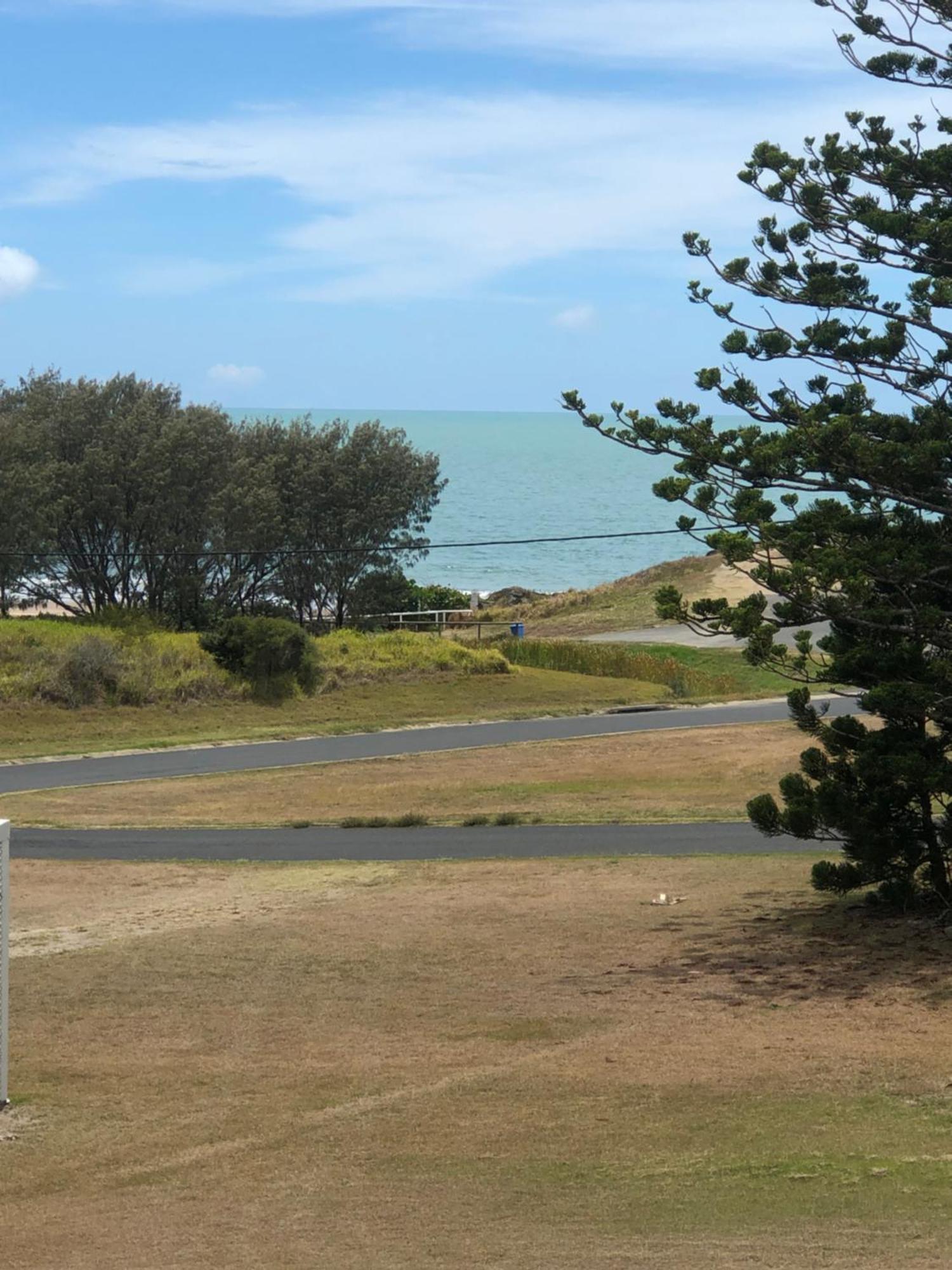 Вілла Rocky Retreat At Emu Park Екстер'єр фото